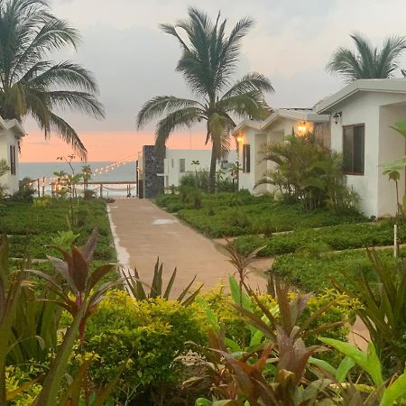 Playa Esperanza Resort Perihuete Екстер'єр фото